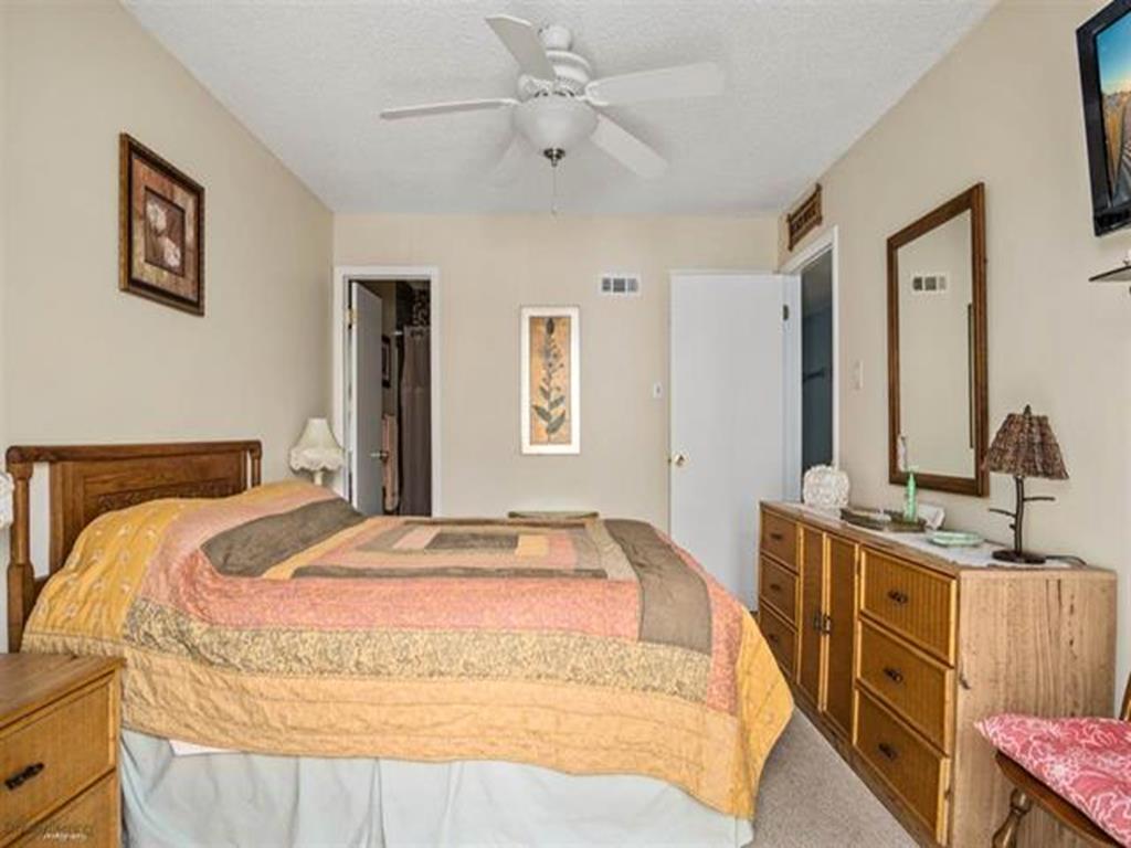 265 SEABREEZE COURT RANCHO VILLAS CONDOS D202 NORTH WILDWOOD